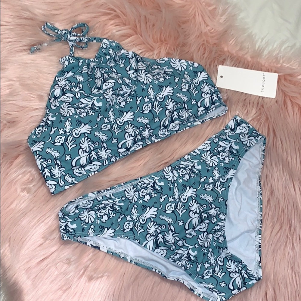 Two Piece Paisley Swimsuit 📦 (S-14) - Picture 12 of 12